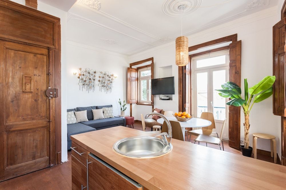 Rossio Vintage Two-Bedroom Apartment - by LU Holidays Apartment, 2 Bedrooms 11