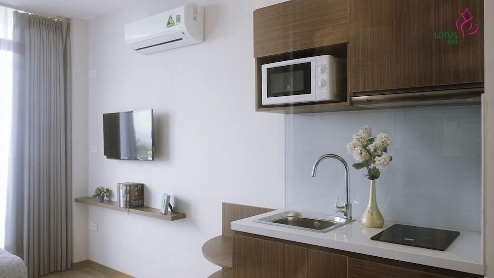 Lotus Inn Serviced Apartment Studio, Balcony, Lake View 8