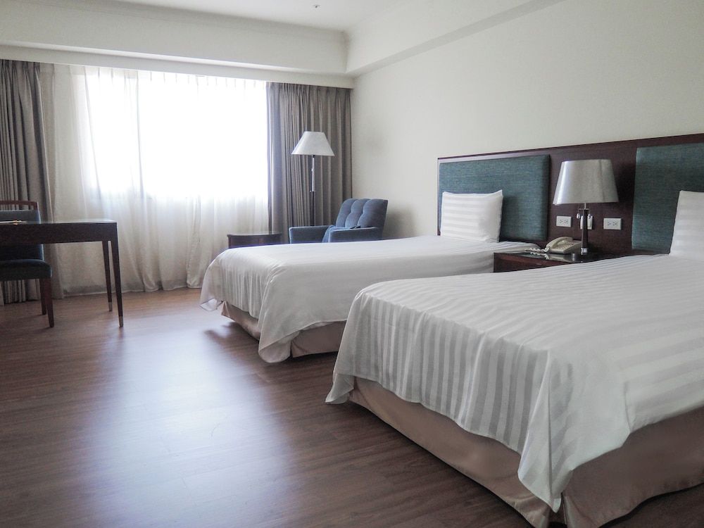 CHECK inn Taipei Neihu Superior Twin Room