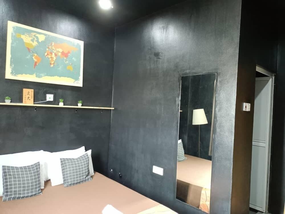 Oyasumi Hotel Deluxe Double Room 14