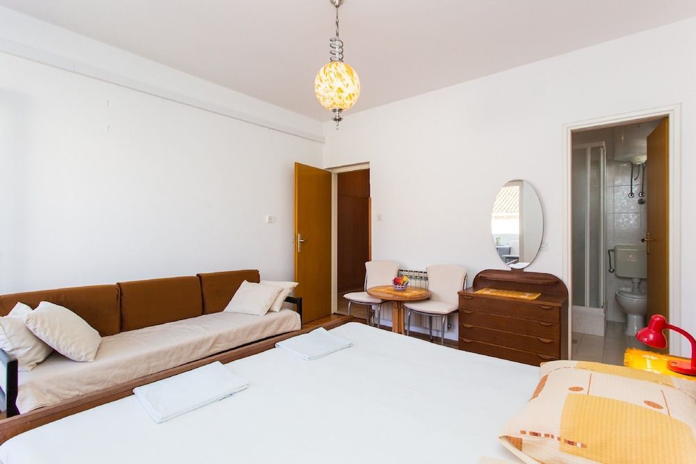 undefined Guest House Ljubica 8