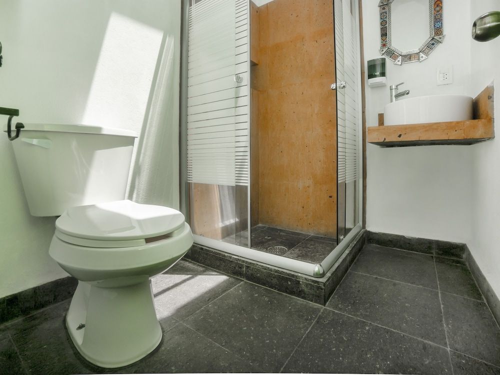 Hotel Valle Bonito, Valle de Bravo Standard Room, City View 8