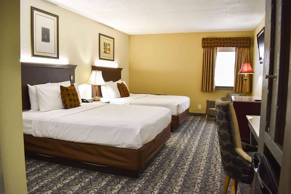 Room, 2 Queen Beds, Non Smoking