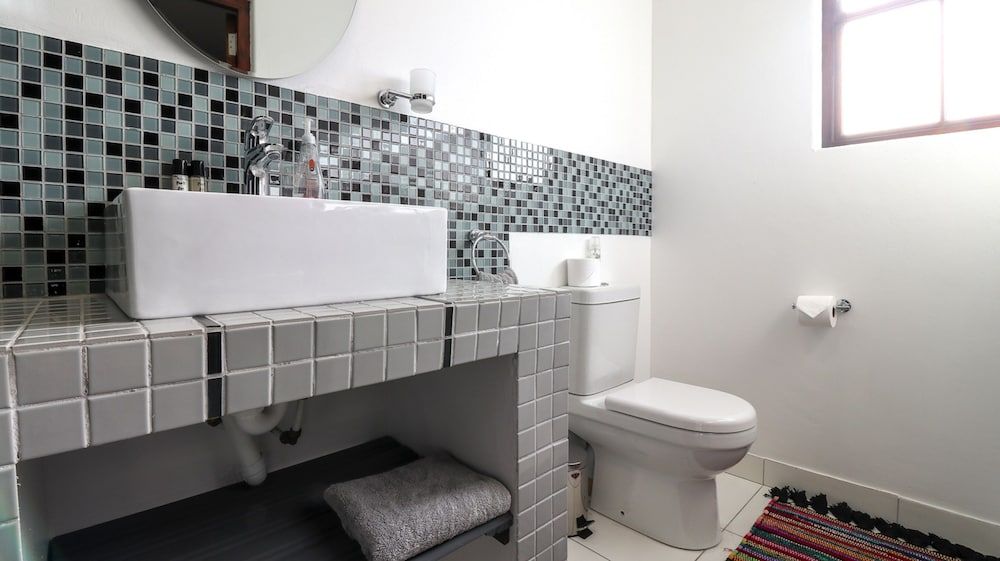 Port Del Mar Luxury Guesthouse Standard Double Room 6