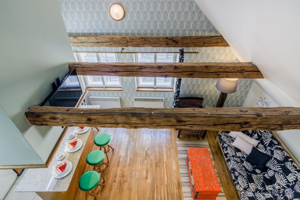 Old Town square APT by Michal&Friends City Apartment 11