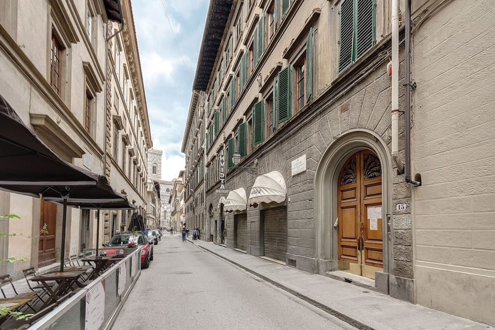 undefined Mamo Florence – David & Buonarroti Apartments 3