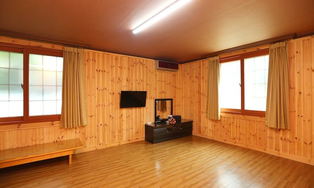 Dasup Pension Family Room 2