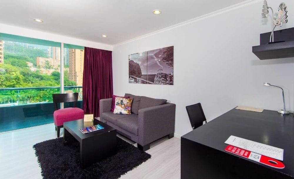 The Morgana Poblado Suites Hotel Premium Twin Room 5