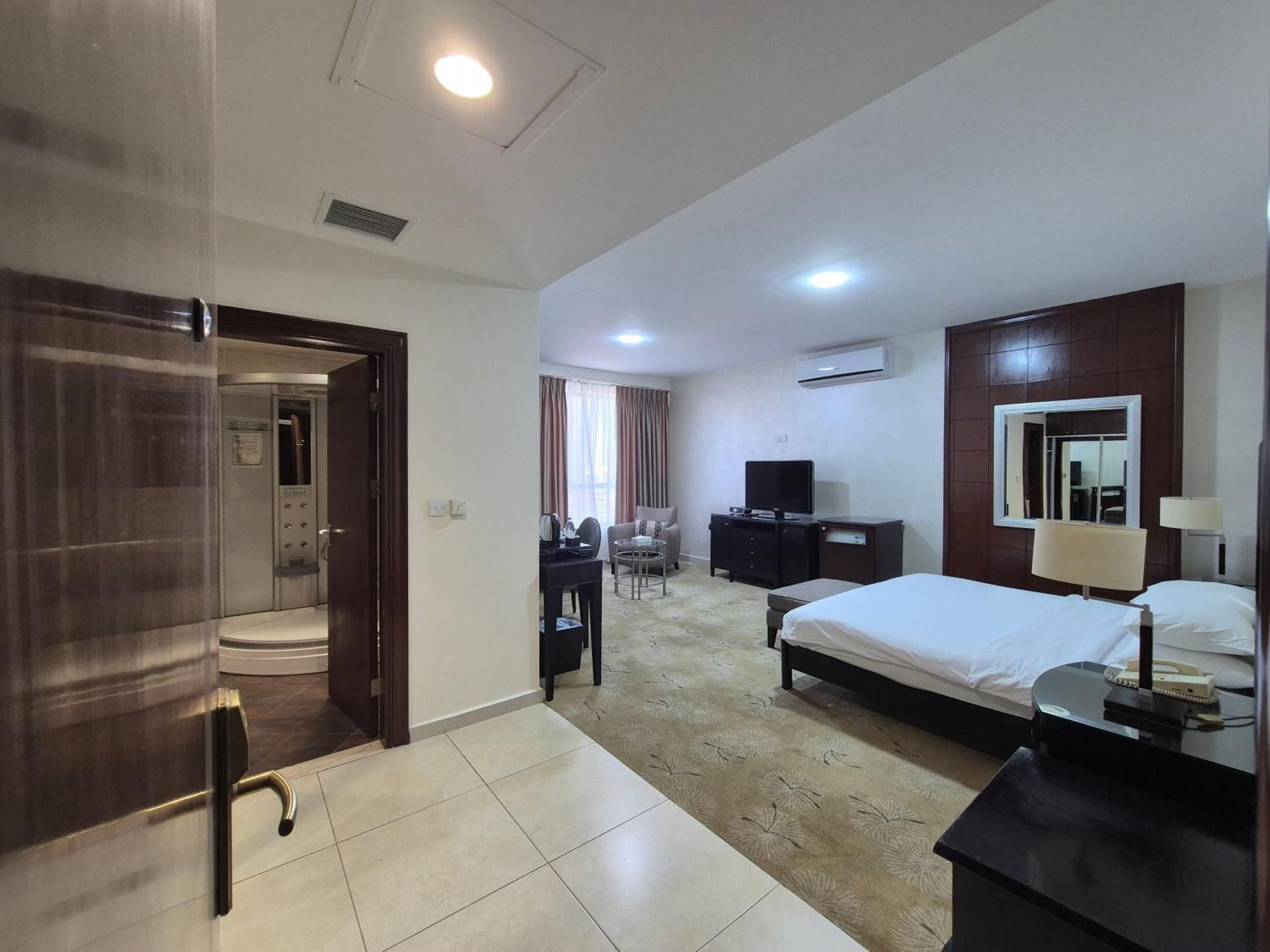 undefined Le Vendome Hotel 7