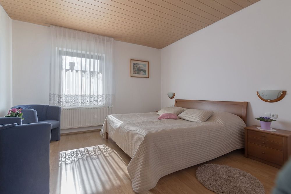 Apartments Fine Stay Bled Comfort Apartment, 2 Bedrooms 5