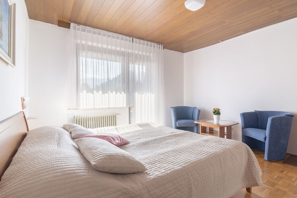 Apartments Fine Stay Bled Premium Apartment, 2 Bedrooms, Mountain View 3