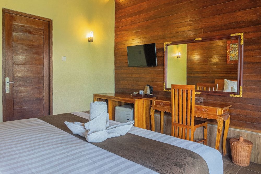 Rijet Villa Beach & Restaurant Deluxe Room, 1 King Bed, Pool View 3