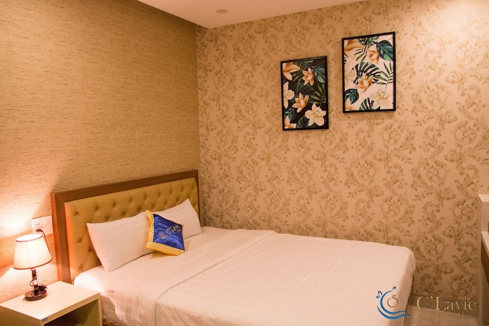 C'Lavie Hotel - Saigon Airport Hotel Standard Double Room, Non Smoking, No Windows