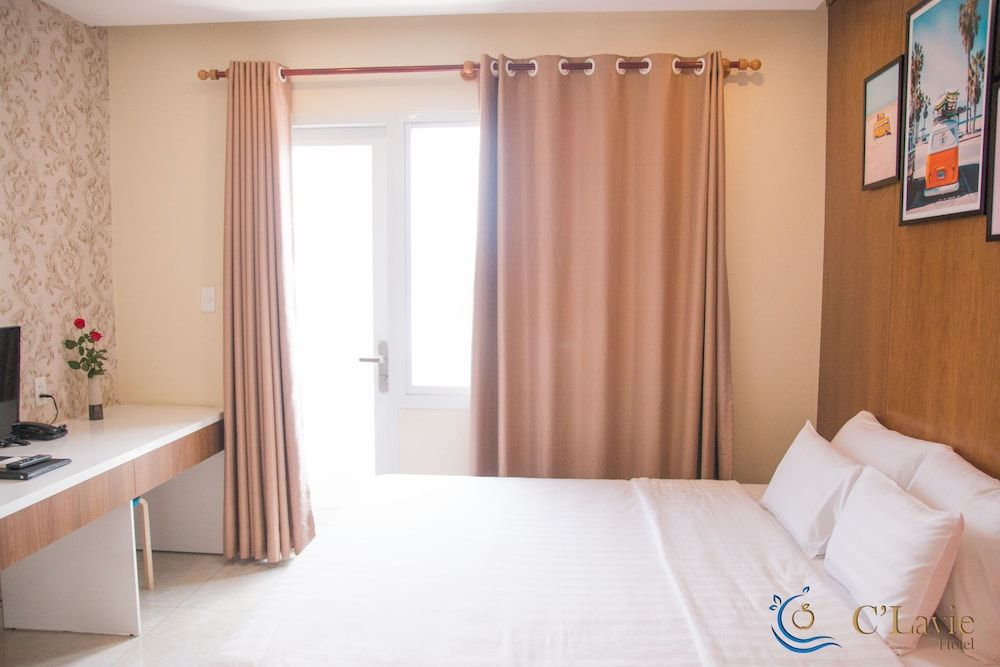 undefined C'Lavie Hotel - Saigon Airport Hotel 10