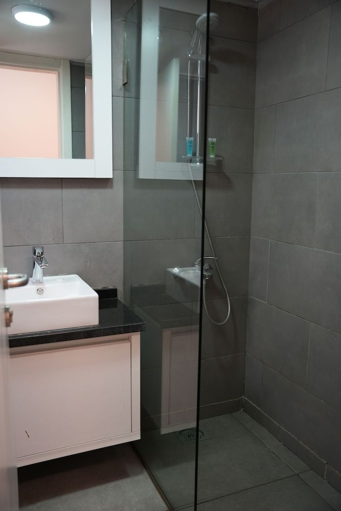 undefined B Residence 5