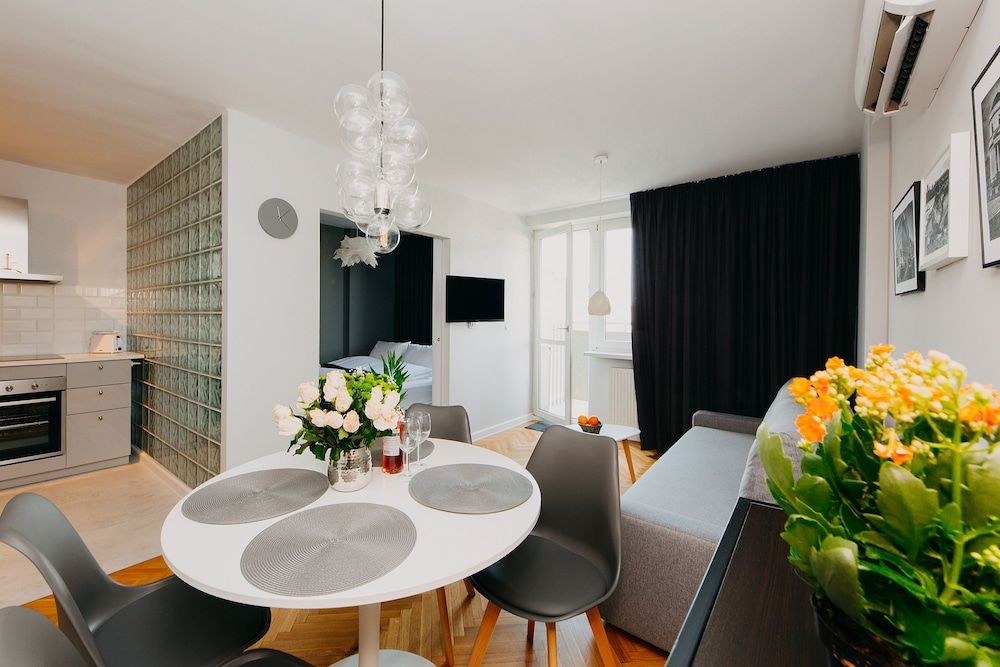 undefined ShortStayPoland Mokotowska - B60 10