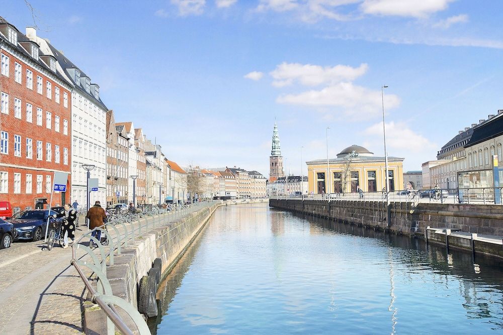 undefined Sanders Secret - Nice 3-bdr Townhouse Near Tivoli 2