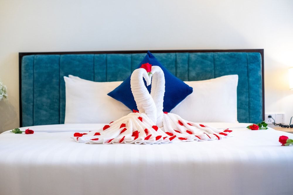 undefined Sandals Flora Hotel 9