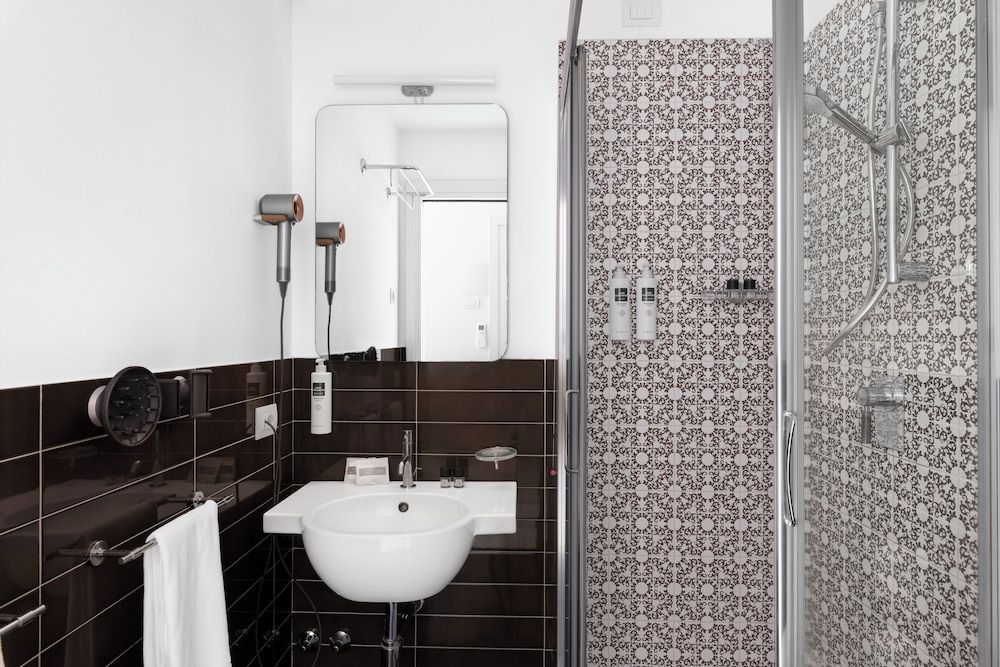 Palazzo Tasso Standard Double or Twin Room 4