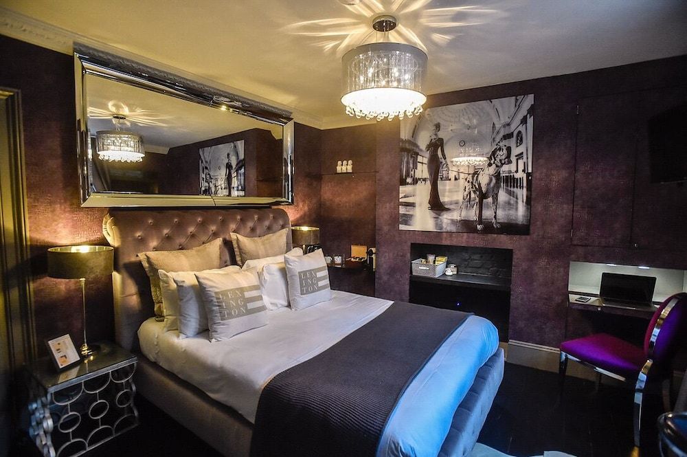 Superior Double Room, Ensuite ( Room 1, No 8ight)