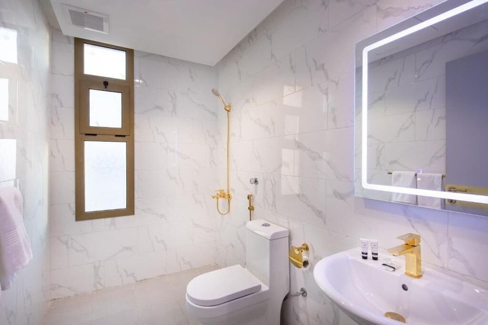 undefined Kyona purpel 10