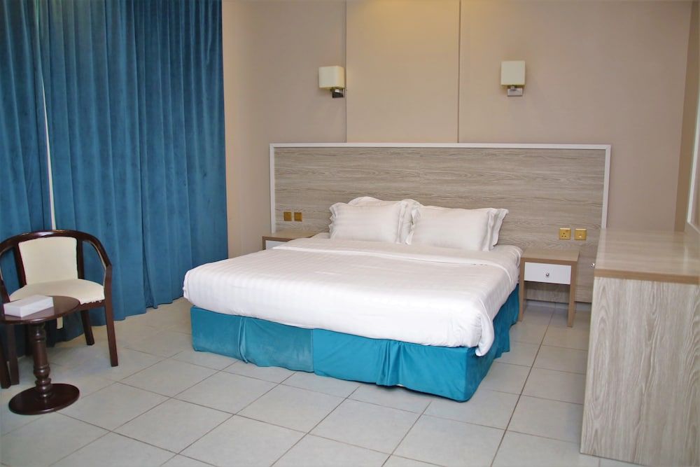 undefined Kyona purpel 2