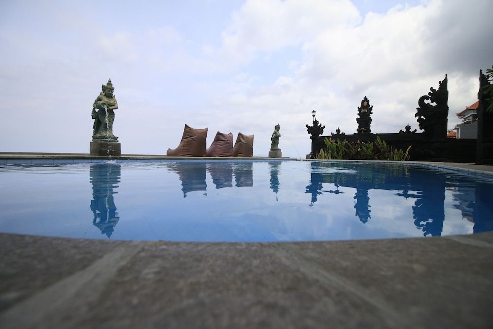 undefined Green Beach Inn 6