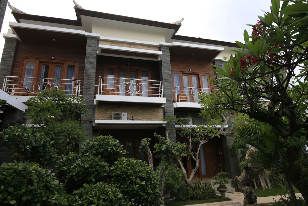 undefined Green Beach Inn 3