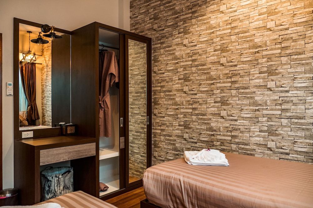 KG Private Pool Villas Soi Nine Luxury Villa, 3 Bedrooms, Private Pool 9