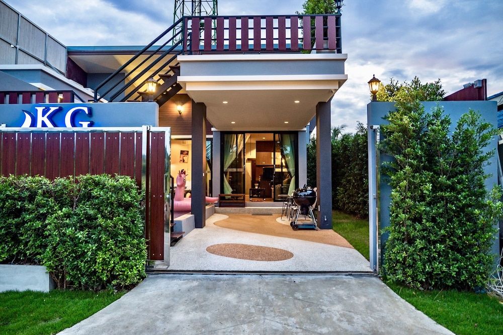 undefined KG Private Pool Villas Soi Nine 3