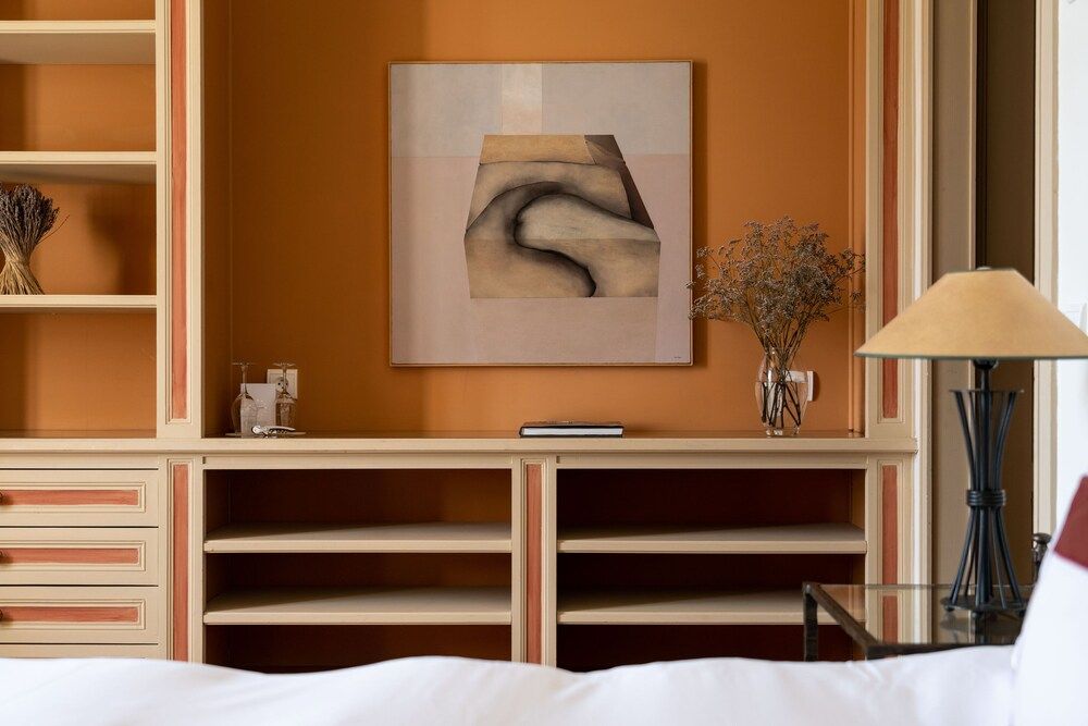 Château les Crostes Classic Room 3