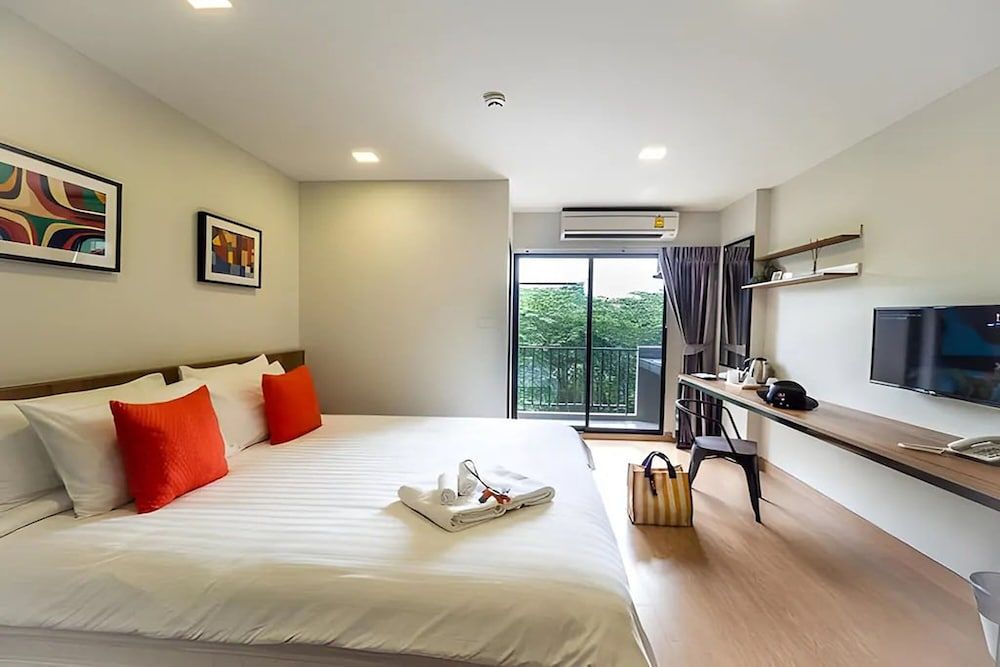 undefined Casa Luxe Hotel and Resident 7