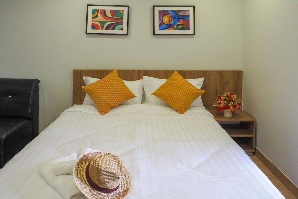 undefined Casa Luxe Hotel and Resident 9