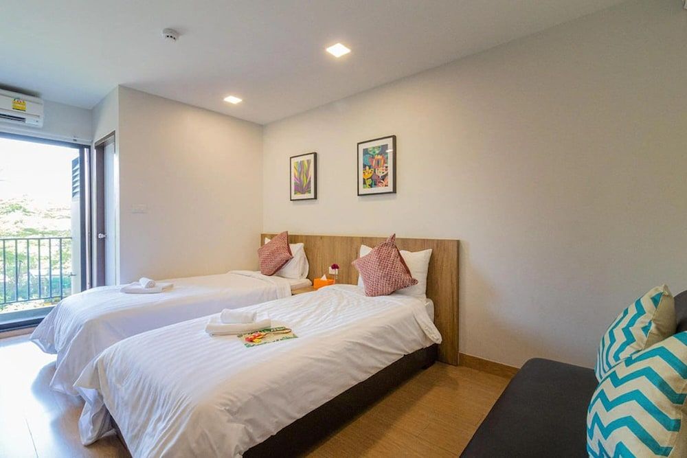 undefined Casa Luxe Hotel and Resident 2