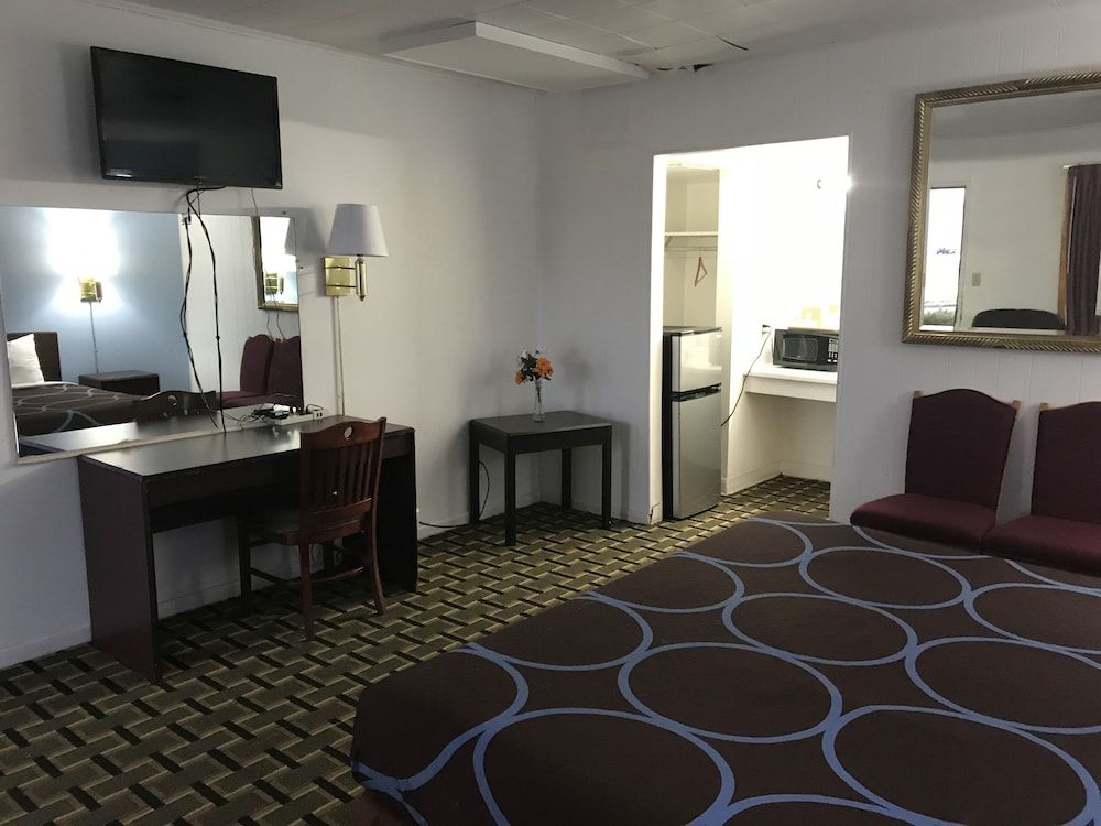 Village Inn Economy Single Room 5