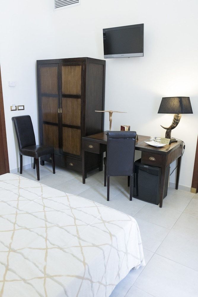 La Civetta Deluxe Double Room 14