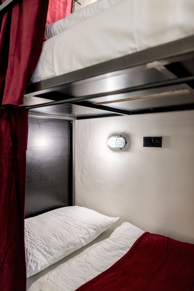 undefined Wake Up Wellness Hostel 3