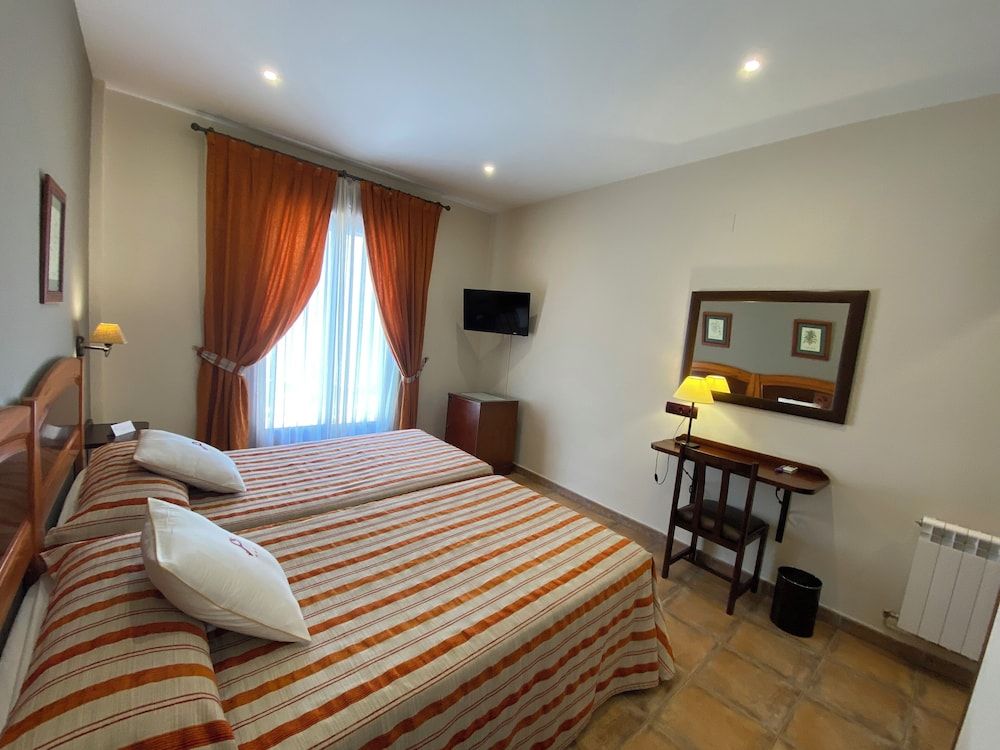 Hospedium Hotel Retiro del Maestre Twin Room 2