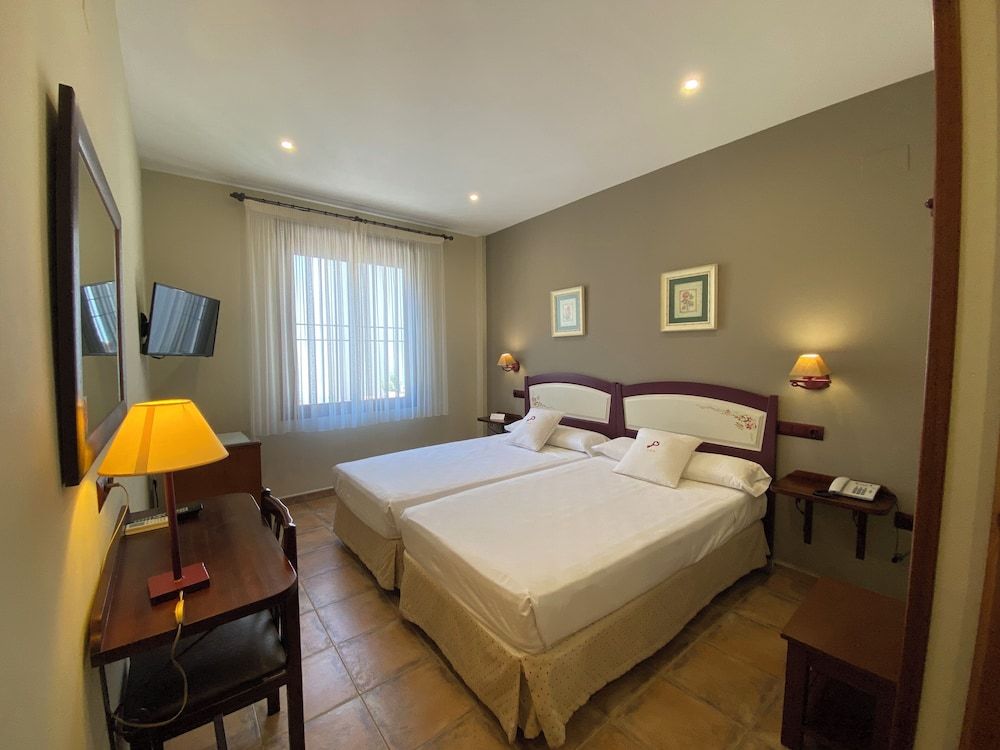 Hospedium Hotel Retiro del Maestre Twin Room 5