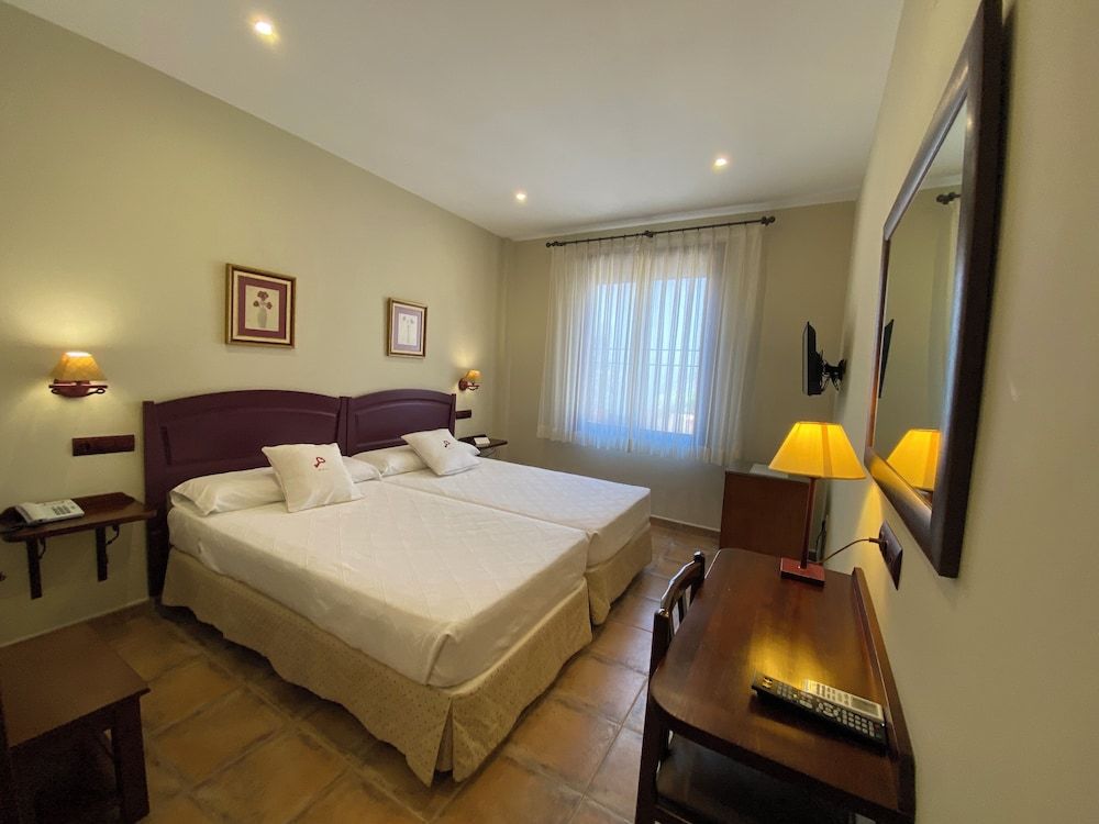 Hospedium Hotel Retiro del Maestre Twin Room 4