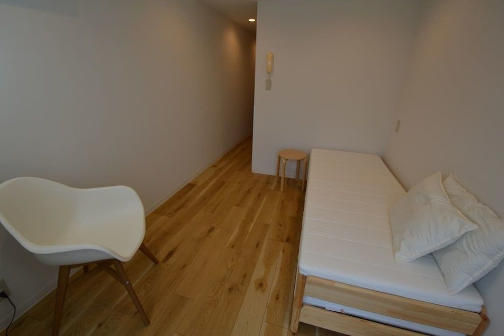 undefined Enzo Tokyo 6