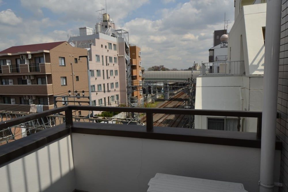 undefined Enzo Tokyo 10