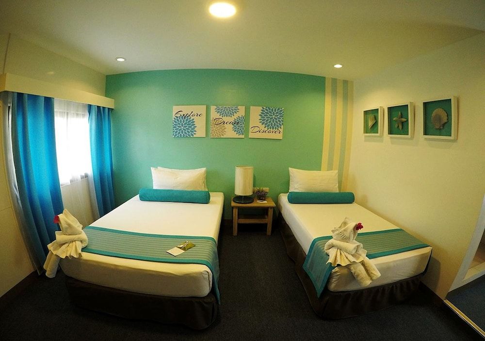 Maayo Stay Argao Standard Room 4