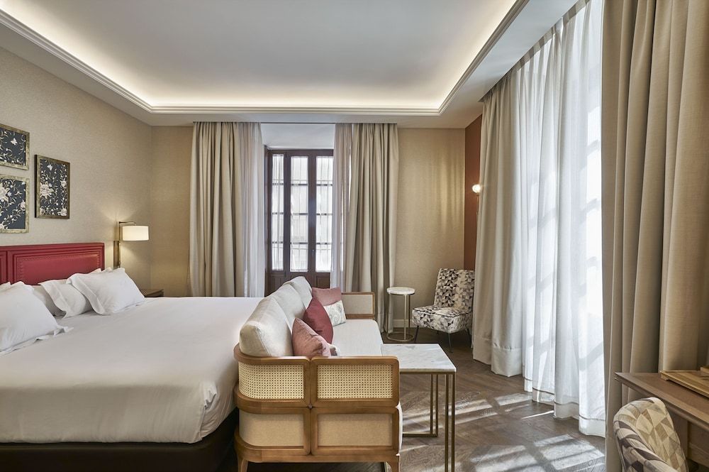 undefined Hotel Vincci Molviedro 2