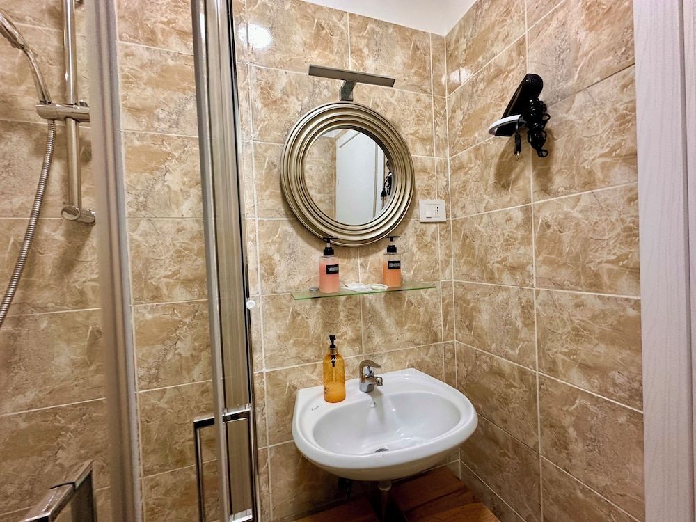 Sweet Dreams Standard Double Room 13