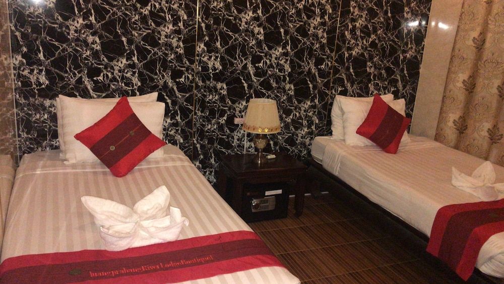 Luangprabang River Lodge Deluxe Twin Room, 1 Twin Bed, River View 2