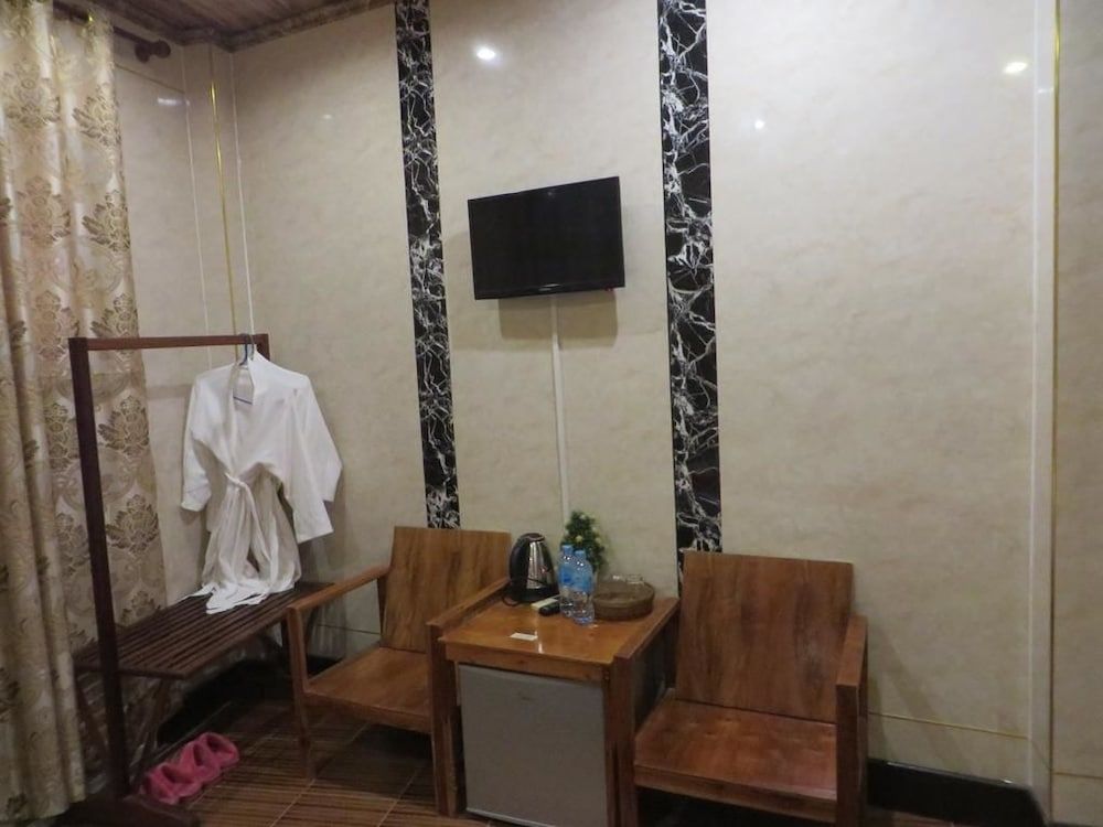 Luangprabang River Lodge Deluxe Double Room, 1 King Bed, River View 5
