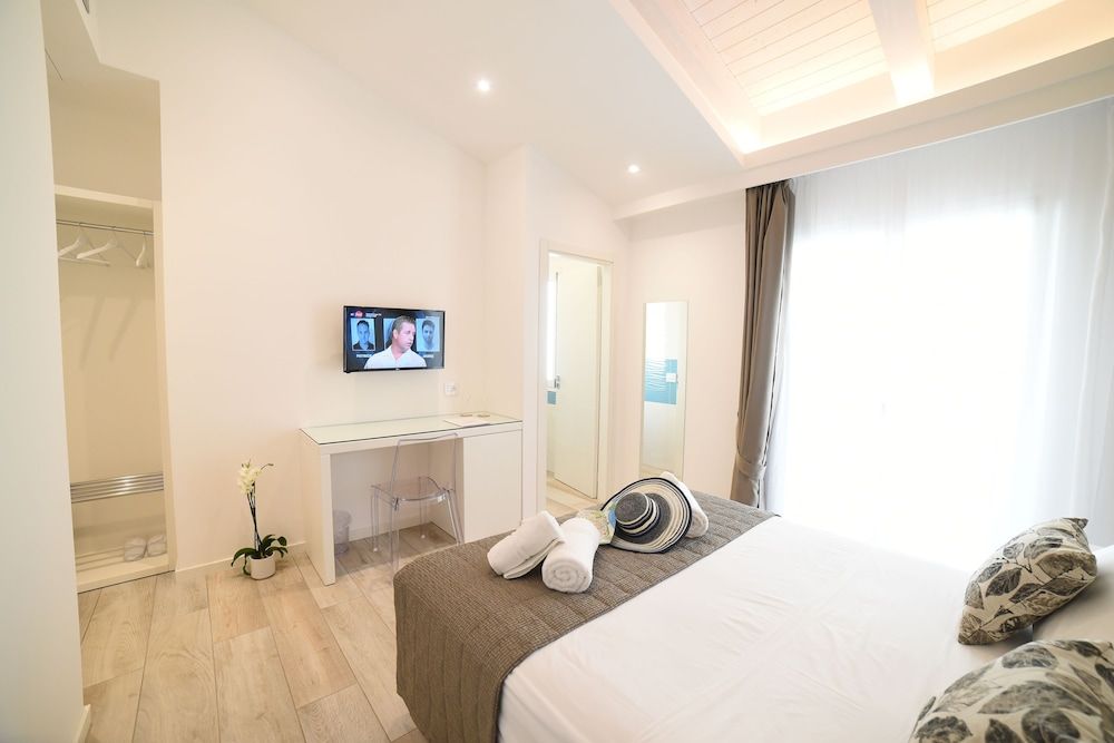 Classic Double Room, Balcony
