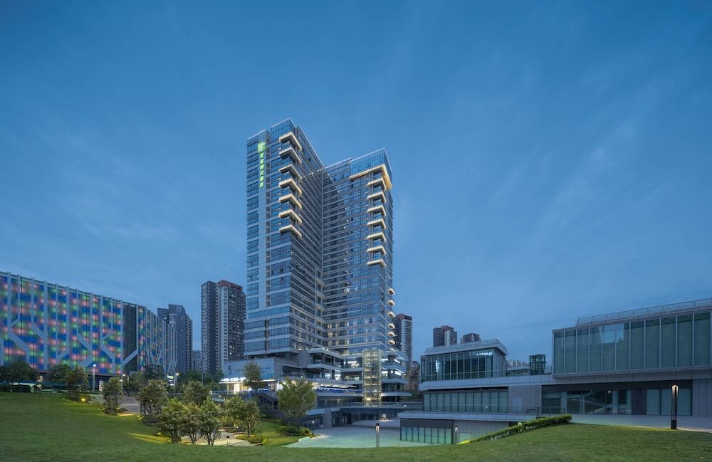undefined Holiday Inn Express Chongqing Caiyun Lake by IHG 3