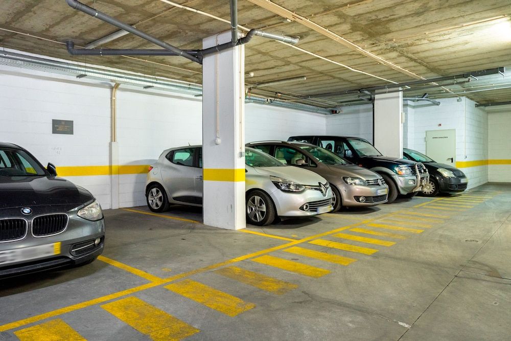 undefined Combro Luxury Apartment 3